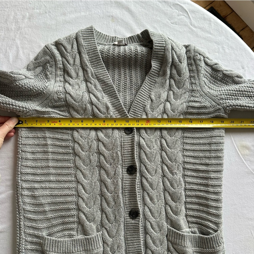 Gray Cable Knit Wool Cotton Blend Cardigan Sweater Size Small Oversized - Picture 7 of 10